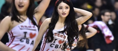 东北德比燃情本溪 辽宁篮球宝贝热舞点燃赛场