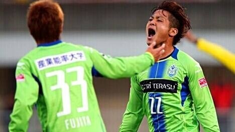 广岛与湘南足球比分预测：J1西区积分卡位战，三箭主场能否强势擒“马”？
