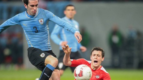 乌拉圭2-1客胜乌兹别克斯坦，卡纳瓦罗遭遇执教首败